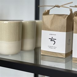 Beige keramik krus fra Nordal